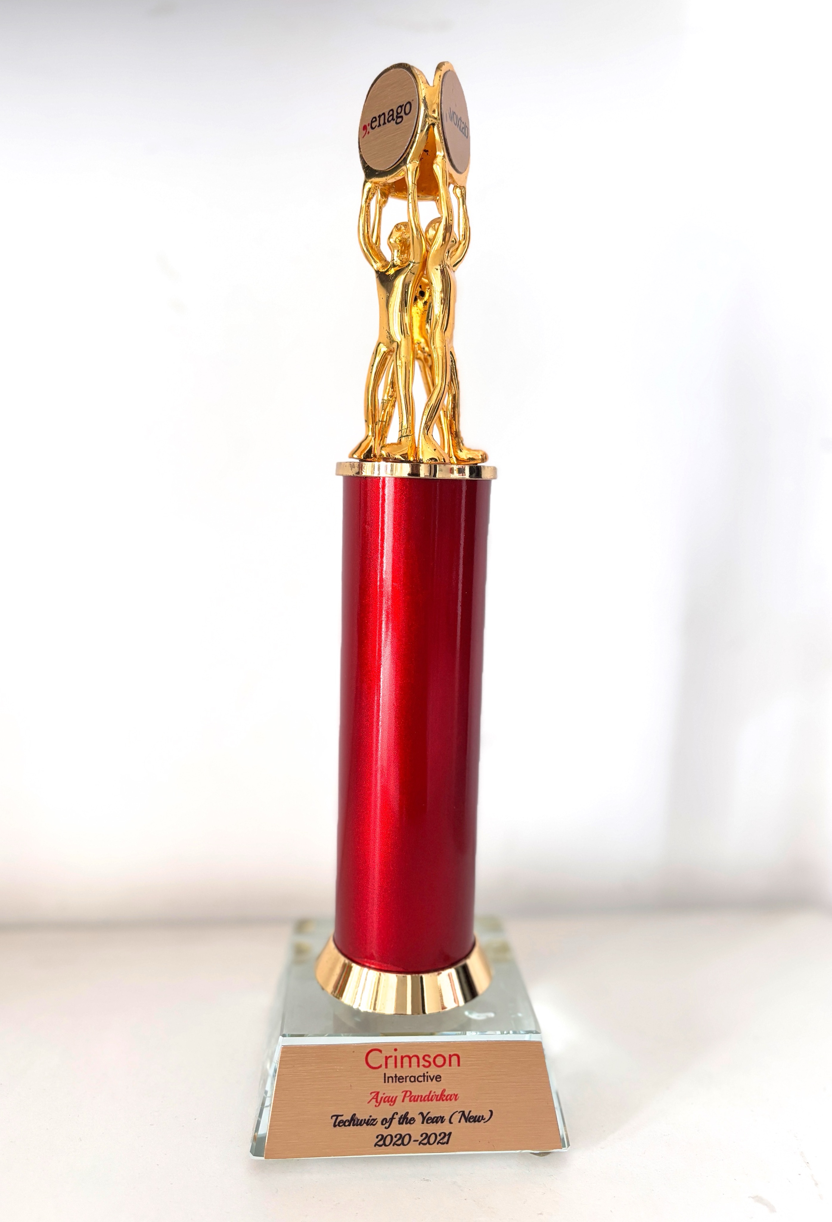 Ajay Pandirkar receiving Tech Wiz of the Year Award 2020-21 for excellence in technology and innovation